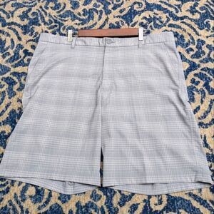 Cypress Club golf shorts size 42